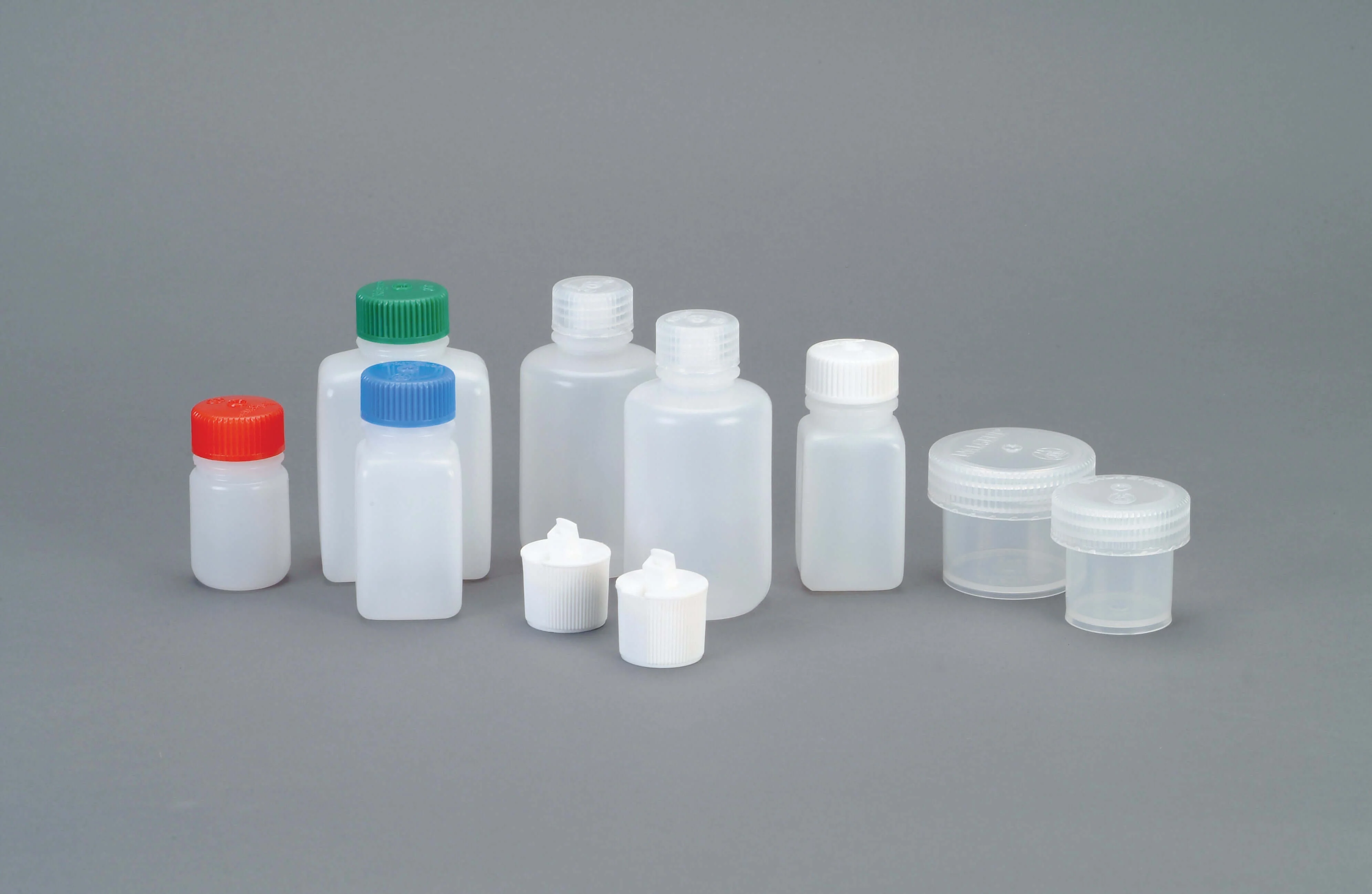 Nalgene Travel Kit including 10 Travel Containers - Medium