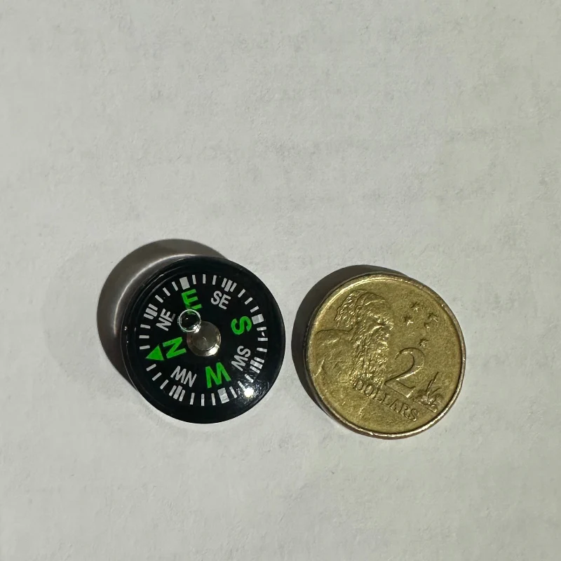 PAST Outdoors Originals Button Compass - Image 3